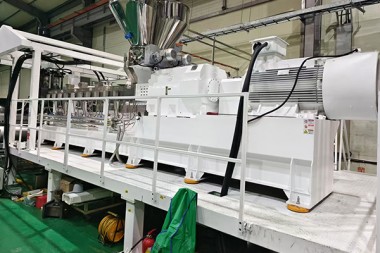 Sukcesa Ekfunkciigo de GAG ​​Ornama Folia Eltruda Linio en Sud-Koreio